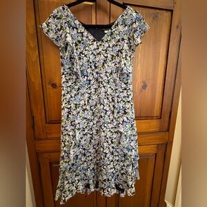Tommy Hilfiger Ladies 14 Blue and Green Floral Midi Dress with tie back NWOT